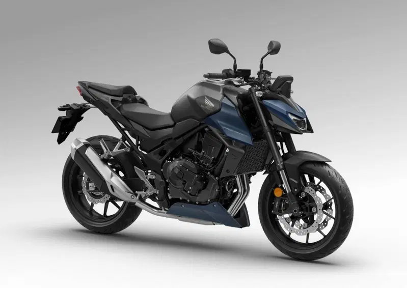 Honda CB 750 Hornet (2025) (2)
