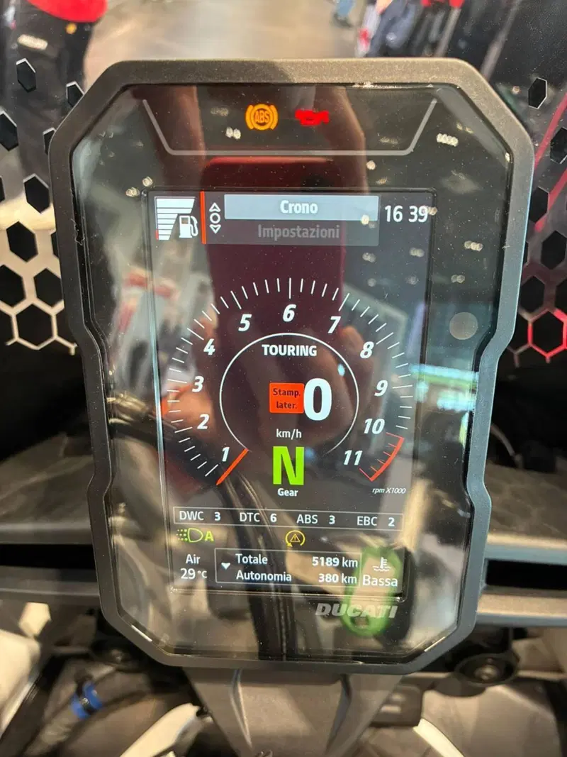 Ducati DesertX (2022 - 25) (5)