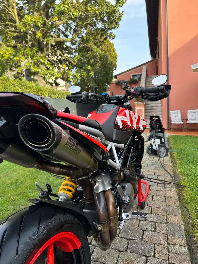 Ducati Hypermotard 950 RVE (2022 - 25) (4)