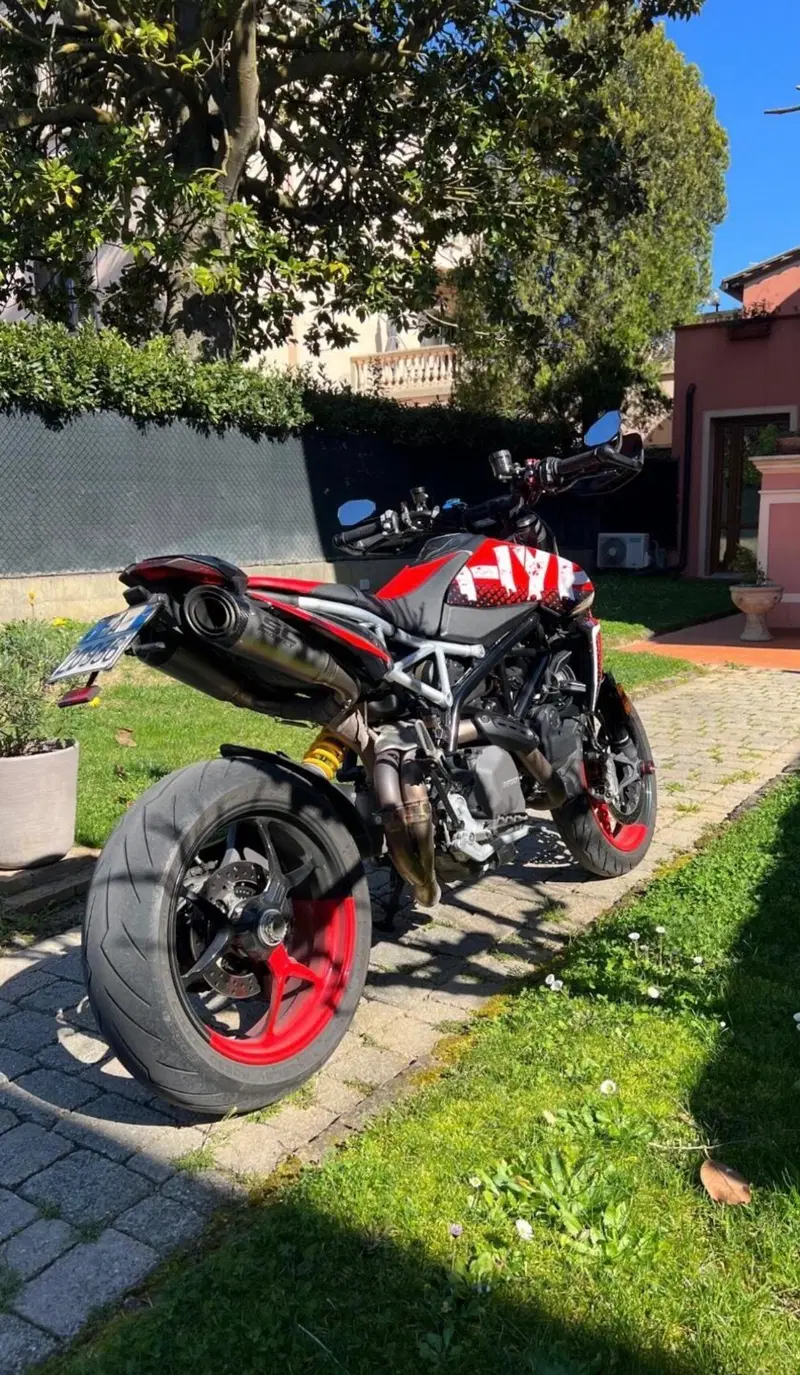 Ducati Hypermotard 950 RVE (2022 - 25) (5)