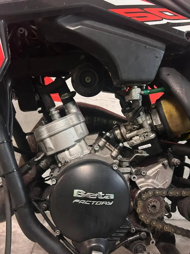 Betamotor RR 50 Motard (2013) (2)