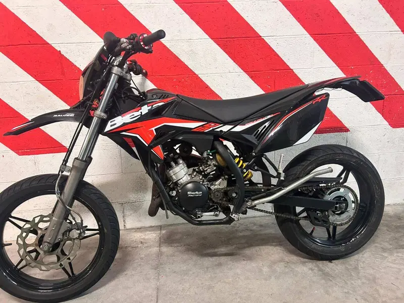 Betamotor RR 50 Motard (2013) (4)