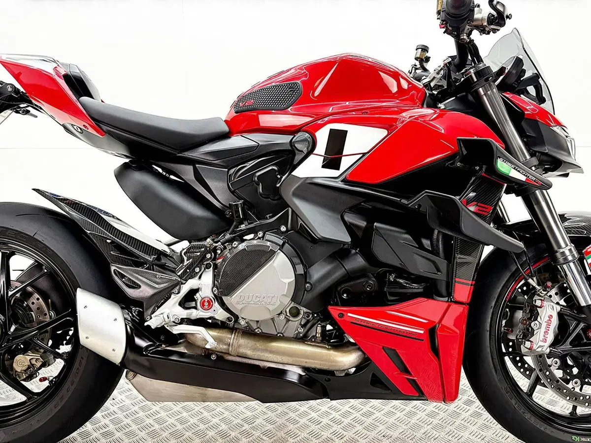Ducati Streetfighter V2 (2022 - 24) (8)