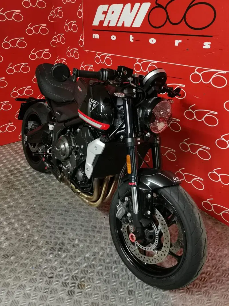 Triumph Trident 660 (2021 - 24) (2)