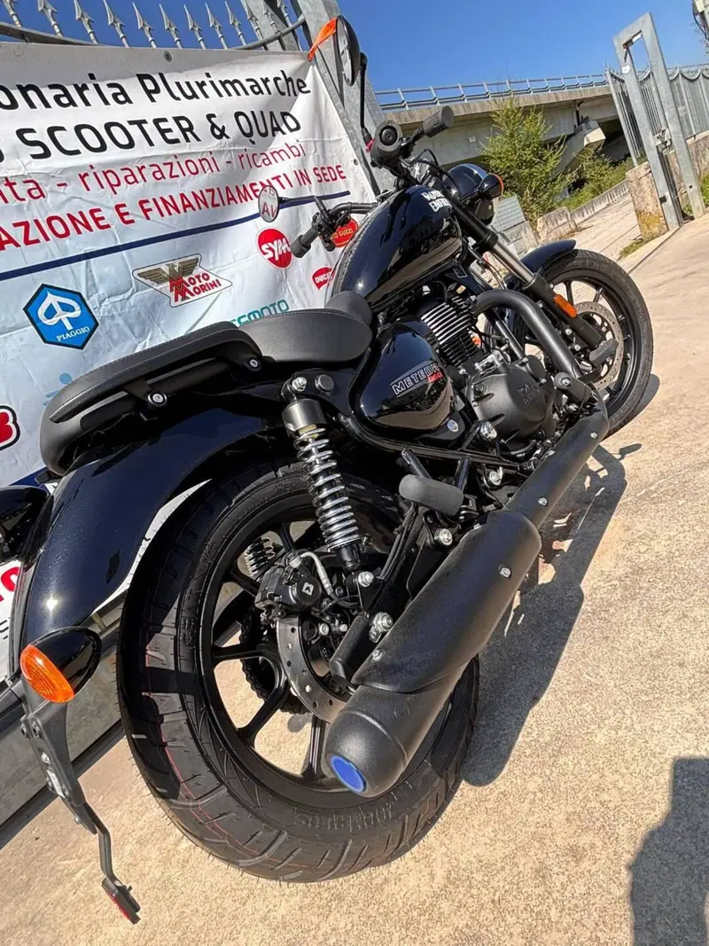 Royal Enfield Meteor 350 (2021 - 26) (2)