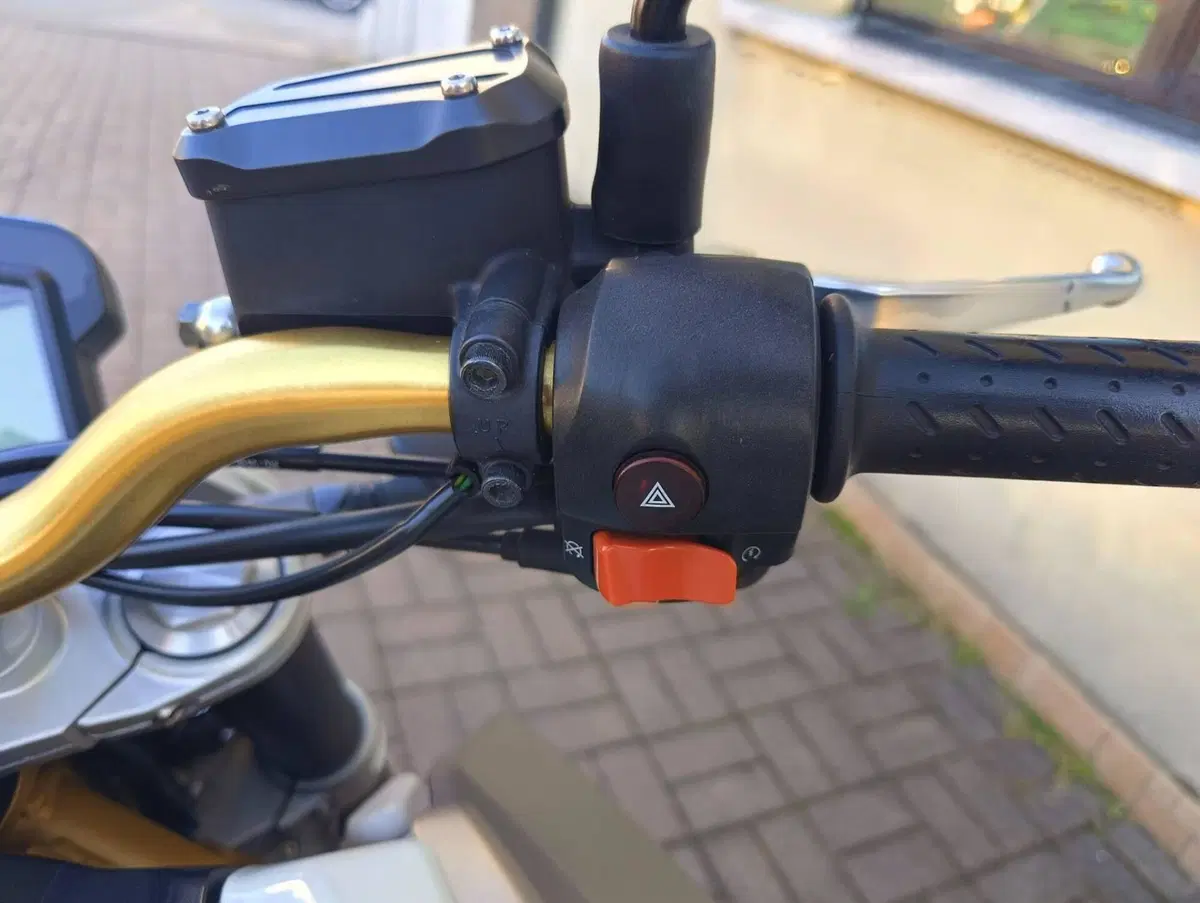 Aprilia Shiver 750 ABS (2010 - 17) (12)