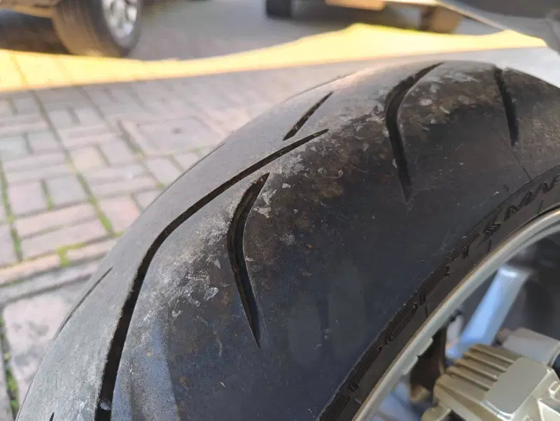 Aprilia Shiver 750 ABS (2010 - 17) (14)
