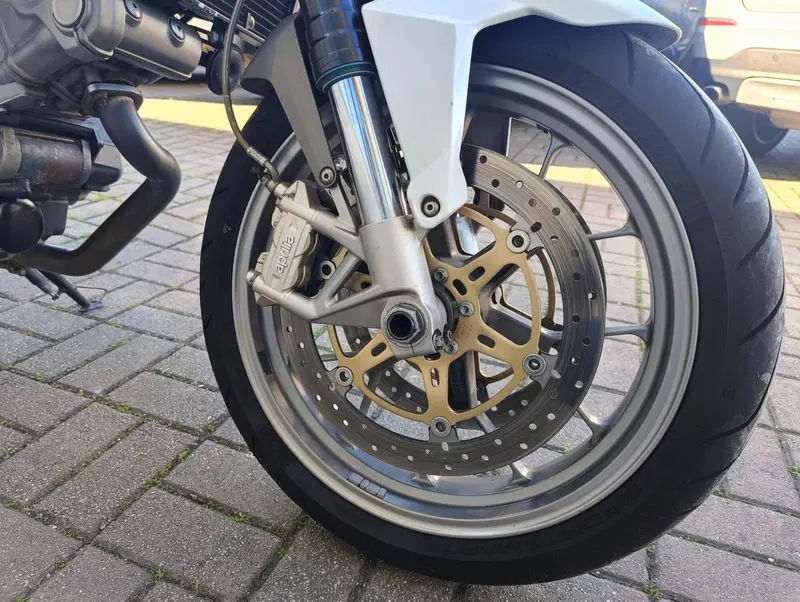 Aprilia Shiver 750 ABS (2010 - 17) (16)