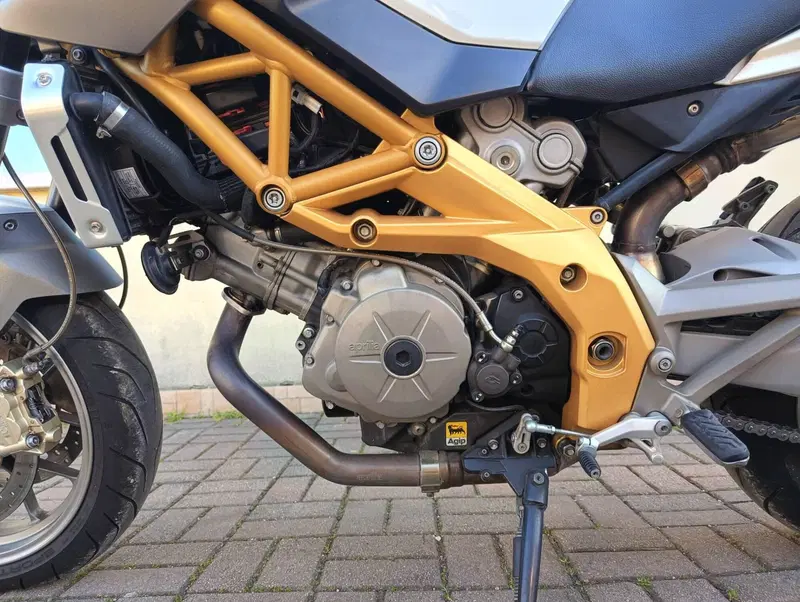 Aprilia Shiver 750 ABS (2010 - 17) (18)