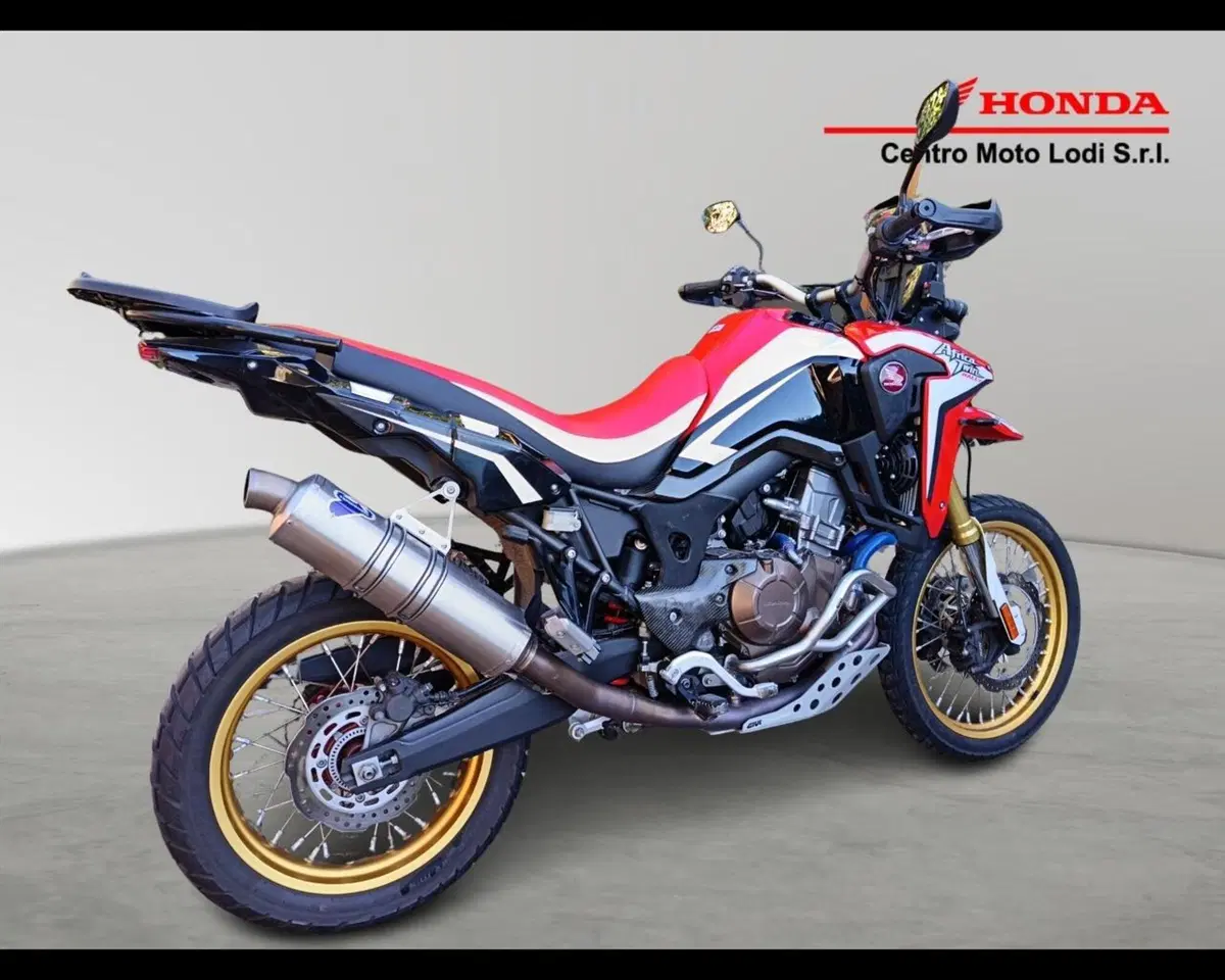 Honda Africa Twin CRF 1000L Rally (2018) (6)