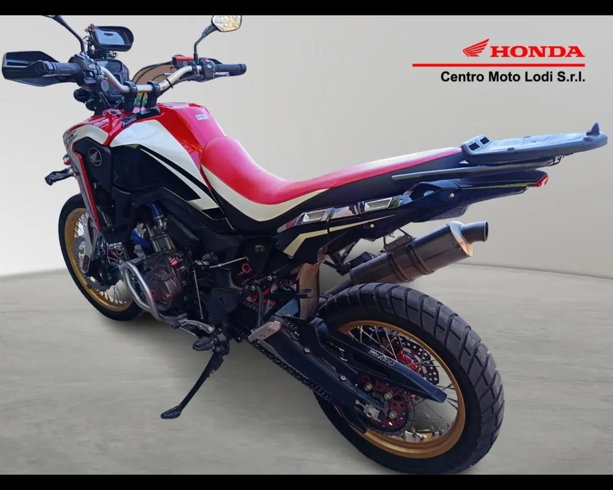 Honda Africa Twin CRF 1000L Rally (2018) (7)
