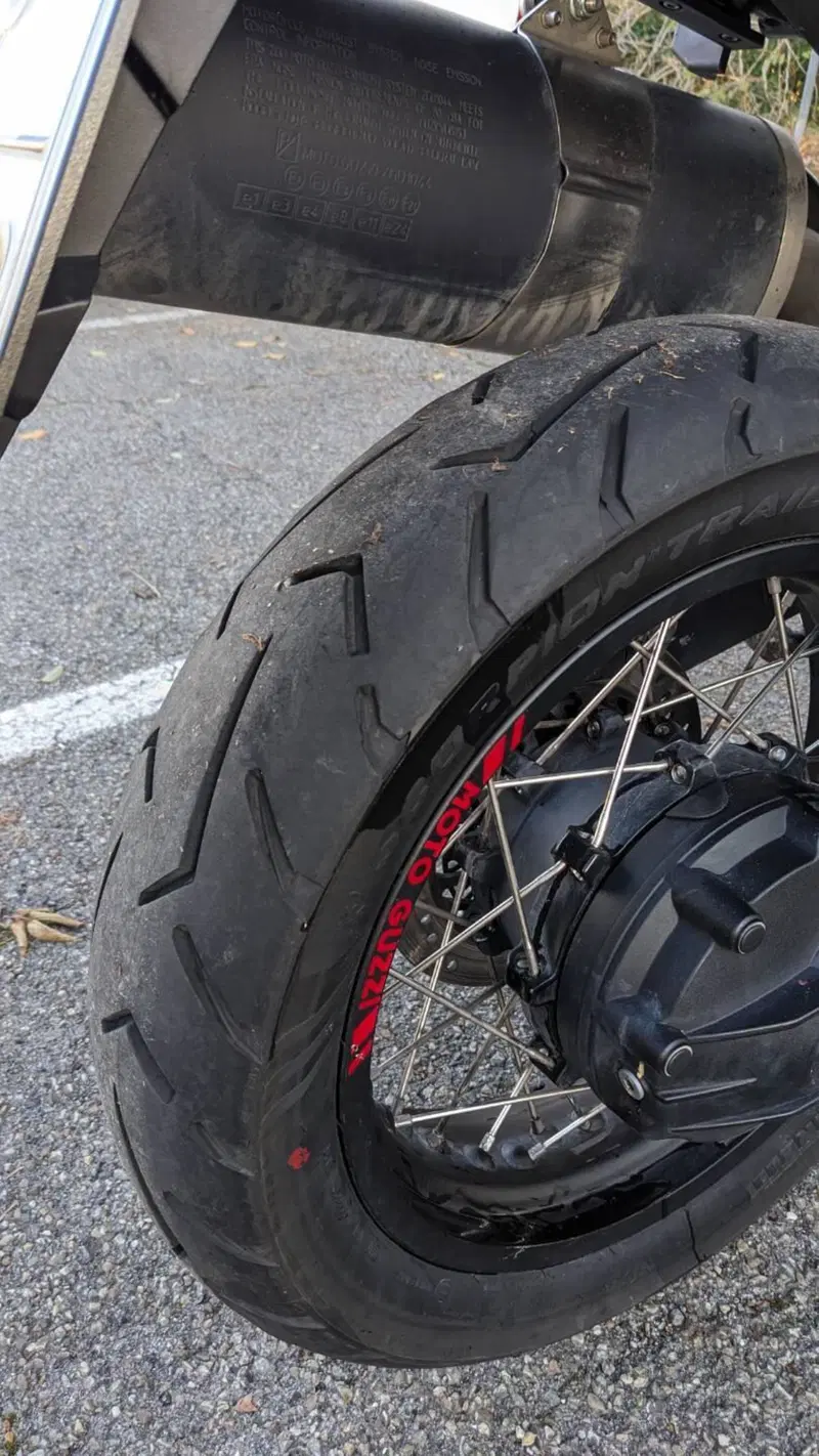 Moto Guzzi V85 TT (2019 - 20) (3)