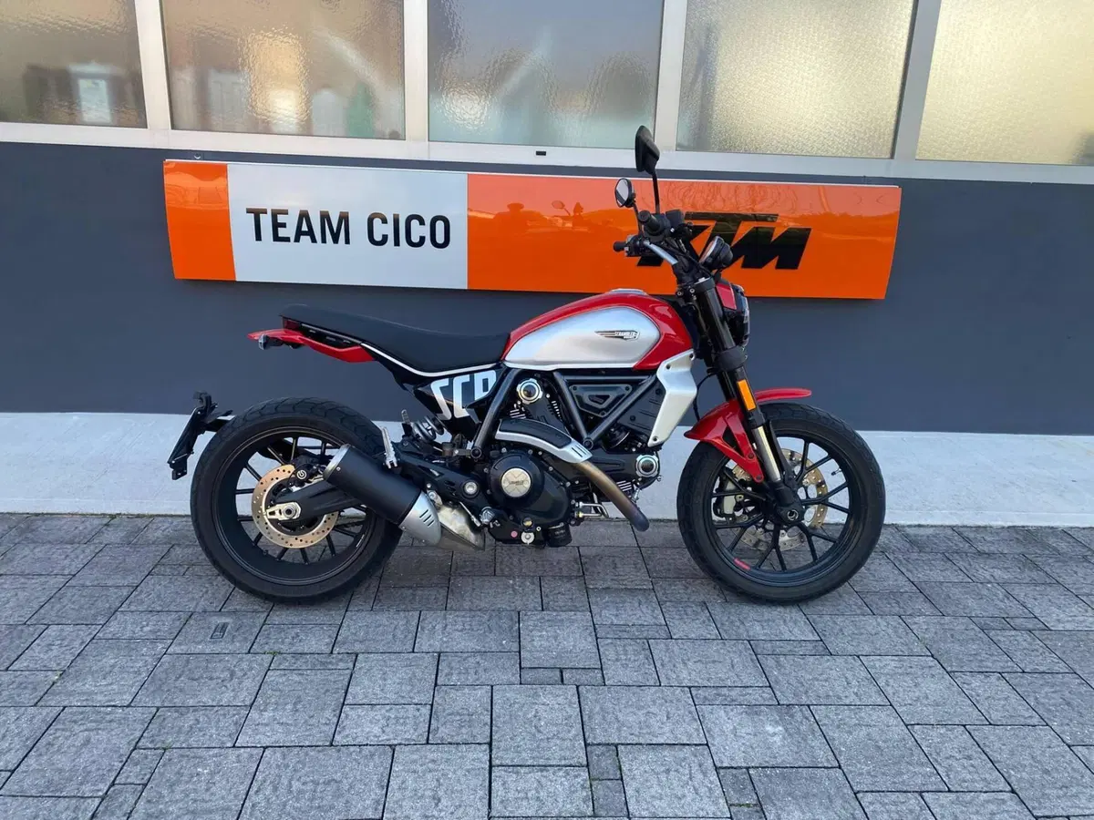 Ducati Scrambler 800 Icon (2025 - 26) (2)