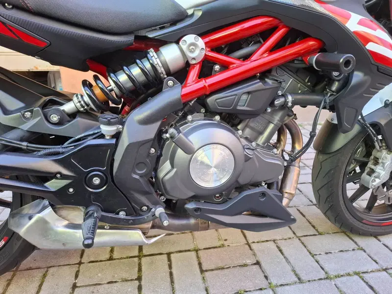 Benelli BN 302 S (2019 - 20) (3)
