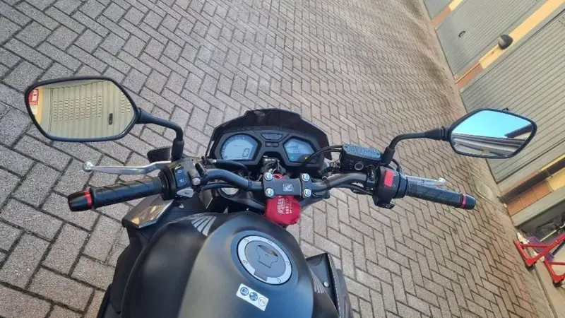 Honda CB 650 F (2017 - 18) (6)