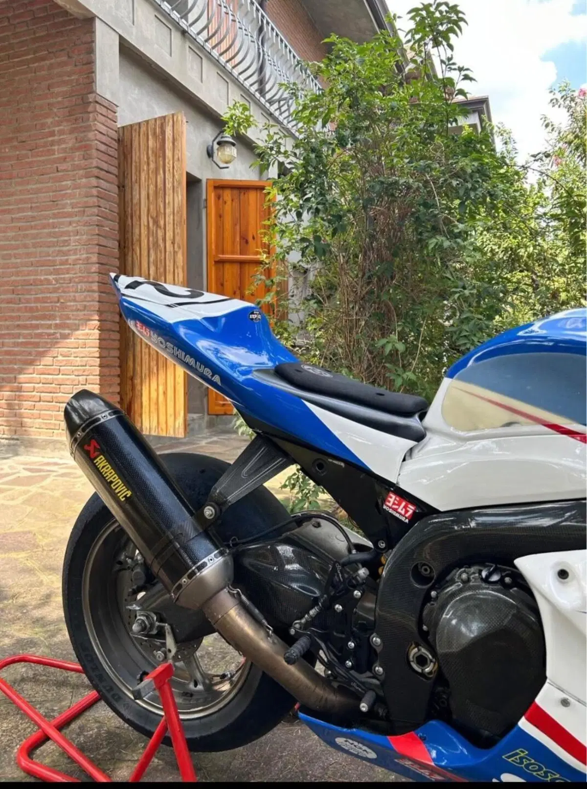 Suzuki GSX-R1000 (2009 - 11) (3)