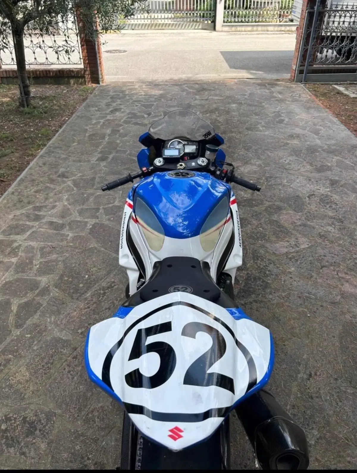 Suzuki GSX-R1000 (2009 - 11) (7)