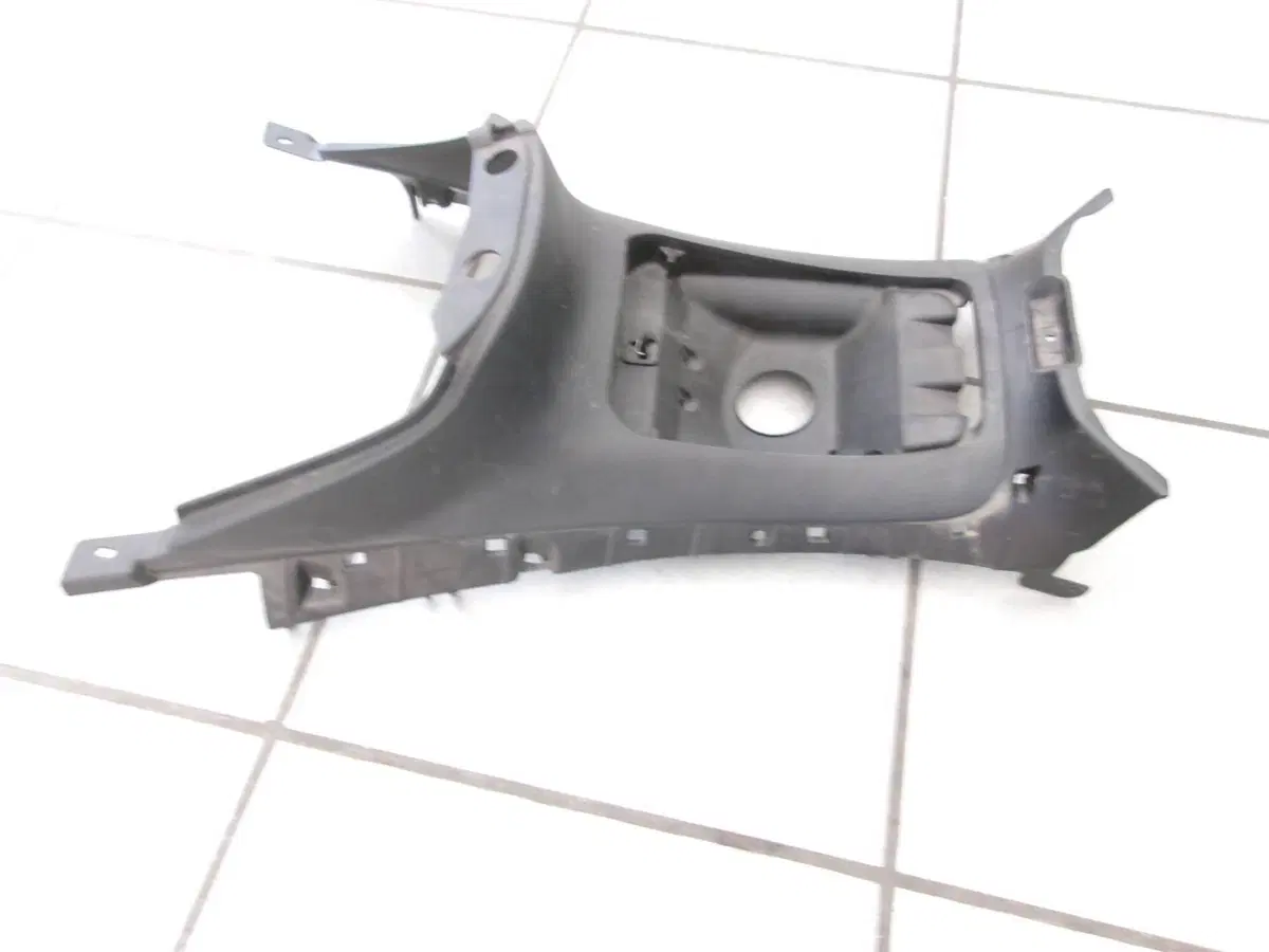 COPERCHIO CENTRALE PIAGGIO MP3 350 SPORT