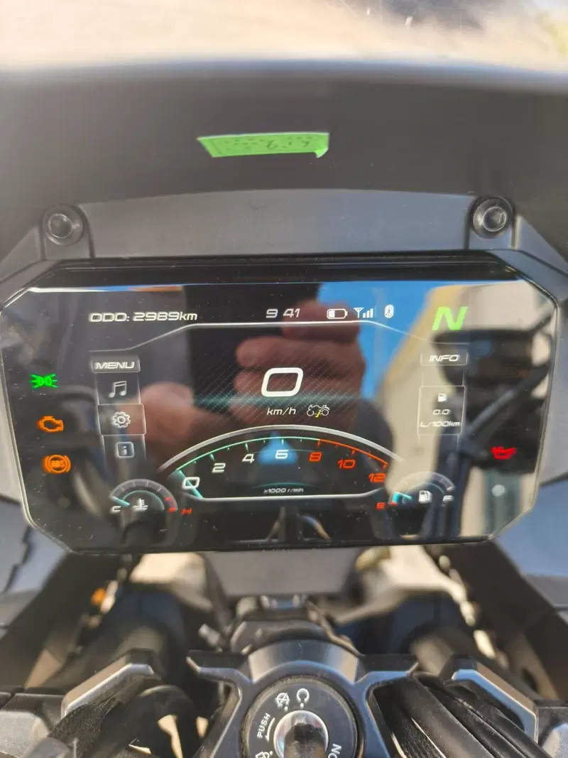 CFMOTO 700MT (2024 - 26) (2)
