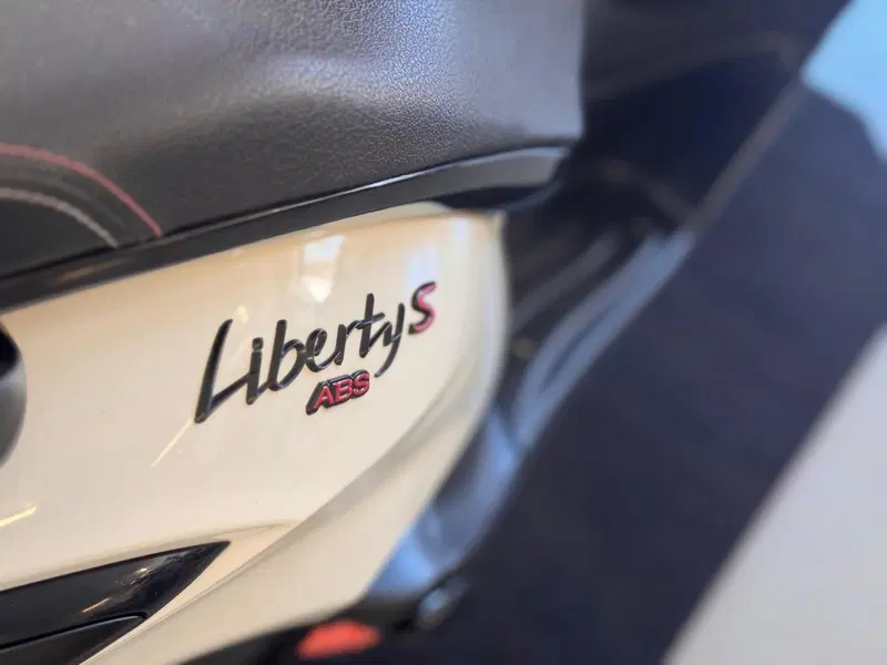 Piaggio Liberty 150 3V S ABS (2021 - 24) (6)