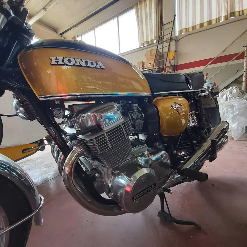 Honda cb 750 four (5)