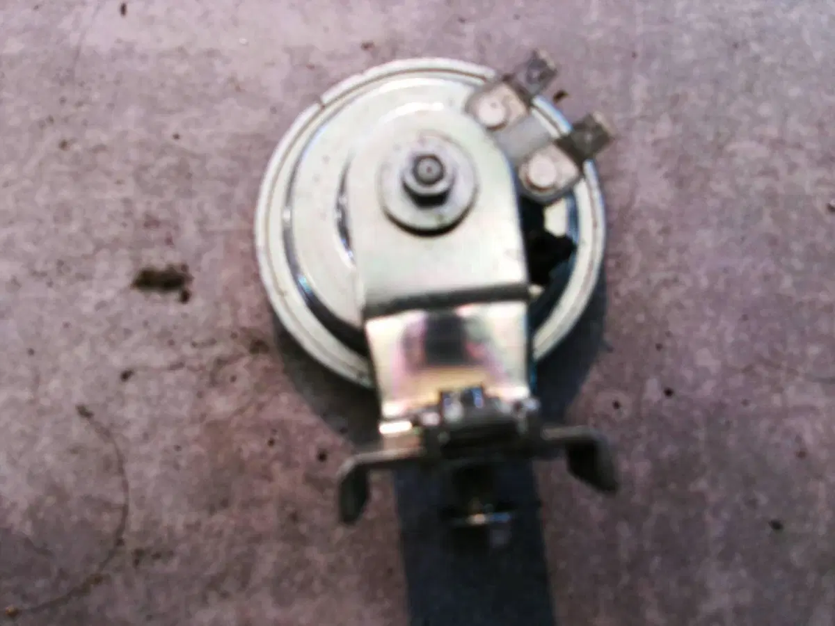 CLACSON PIAGGIO MP3 350 SPORT (2)