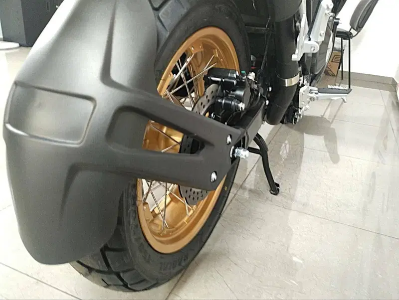 Cyclone RX600 (2025 - 26) (11)