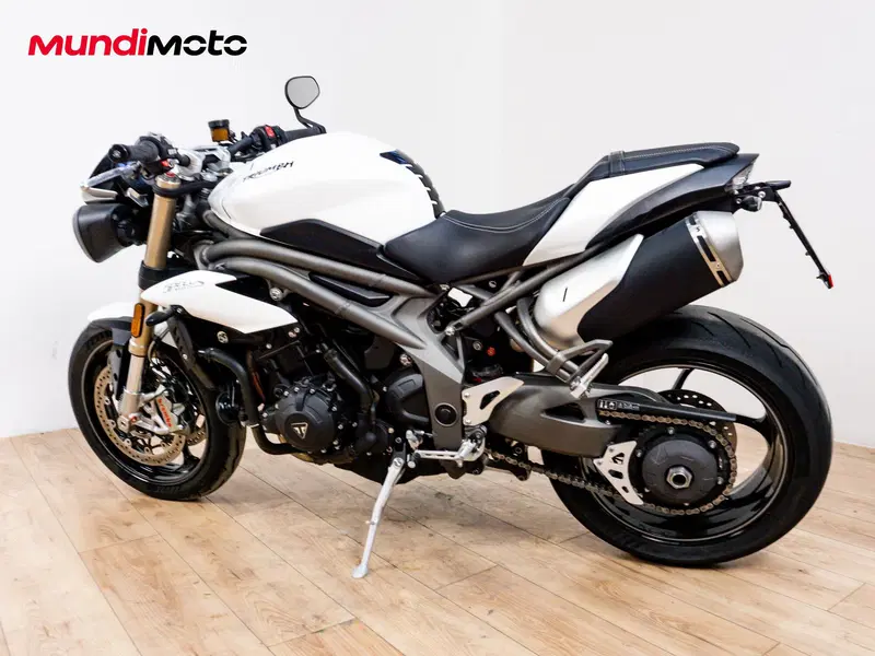 Triumph Speed Triple 1050 S ABS (2016 - 17) (7)