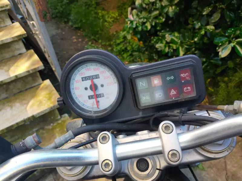 Ducati Monster 600 (1994 - 02) (2)