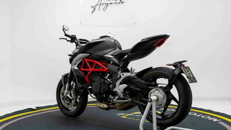 MV Agusta Brutale 800 EAS ABS (2016 - 19) (5)