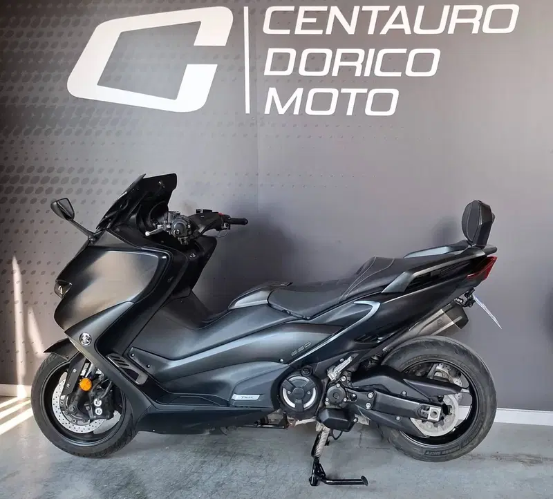 Yamaha T-Max 560 (2020 - 21) (2)