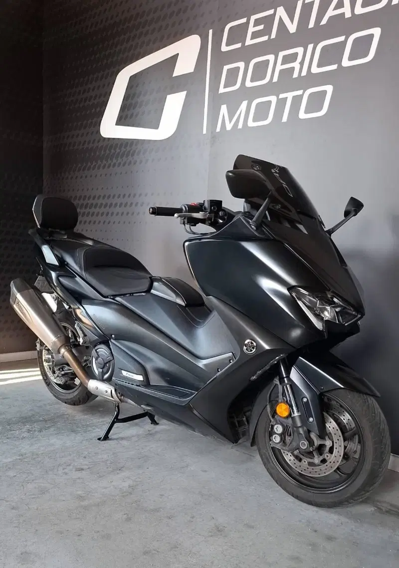 Yamaha T-Max 560 (2020 - 21) (3)