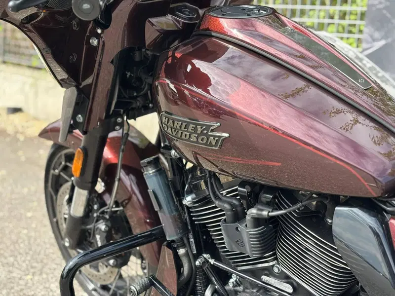 Harley-Davidson CVO Street Glide (2024) (9)