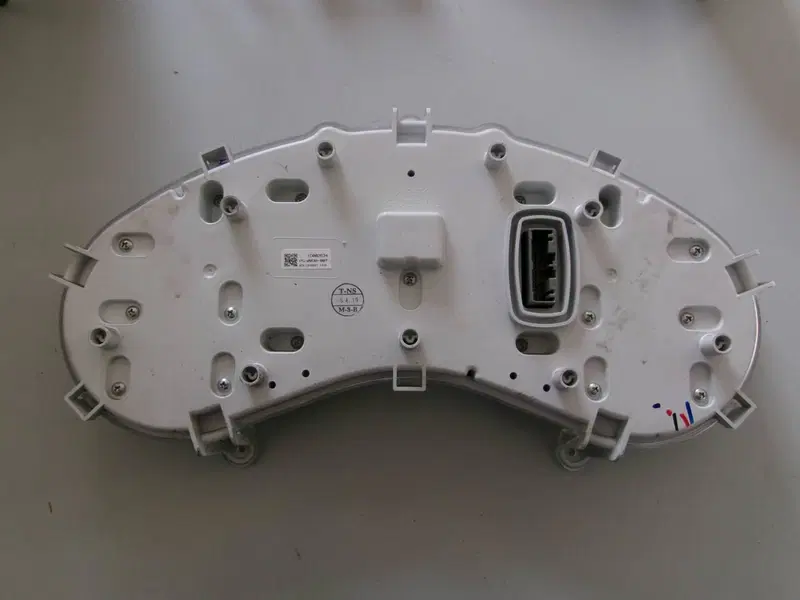 GRUPPO STRUMENTAZIONE PIAGGIO MP3 350 SPORT (2)