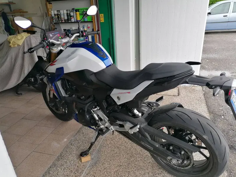 Bmw F 900 R (2021 - 24) (5)