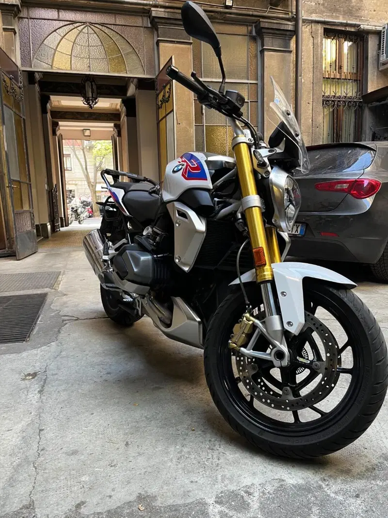 Bmw R 1250 R (2021 - 25) (3)