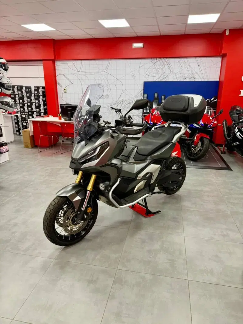 Honda X-ADV 750 DCT Adventure (2021 - 24) (2)