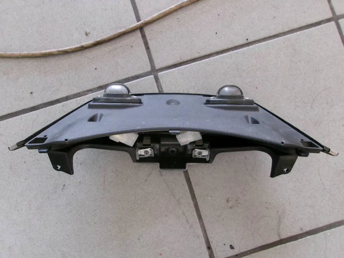 SUPPORTO LUCI TARGA PIAGGIO MP3 350 SPORT