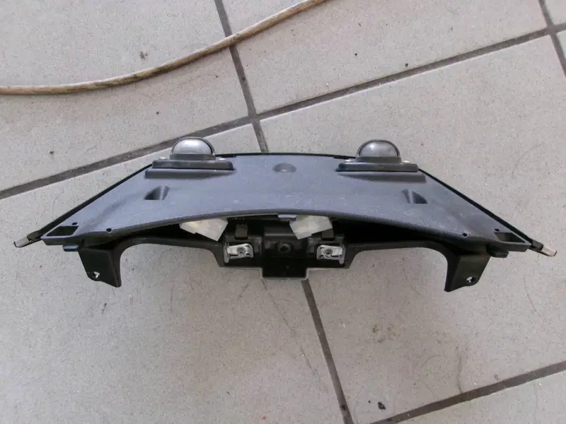 SUPPORTO LUCI TARGA PIAGGIO MP3 350 SPORT