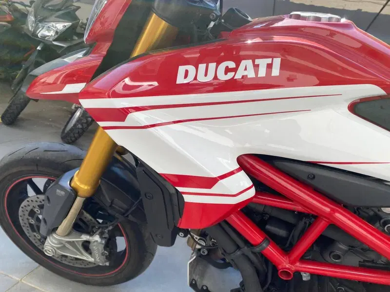 Ducati Hypermotard 821 SP (2013 - 15) (6)