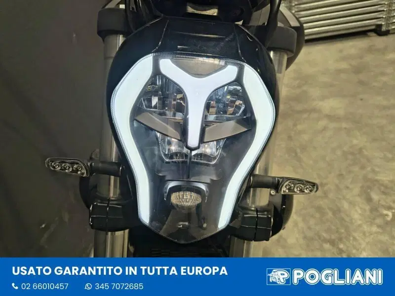 Benelli 502 C (2021 - 25) (13)