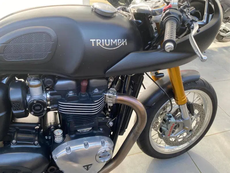 Triumph Thruxton 1200 R (2017 - 20) (5)