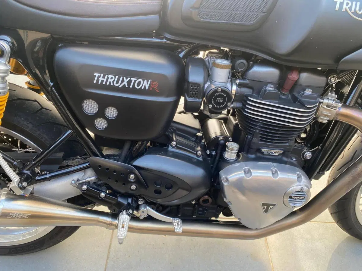 Triumph Thruxton 1200 R (2017 - 20) (7)