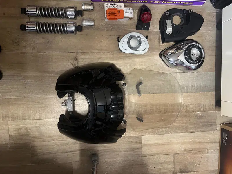 Harley-Davidson 1584 Wide Glide (2007 - 11) - FXDWG (13)