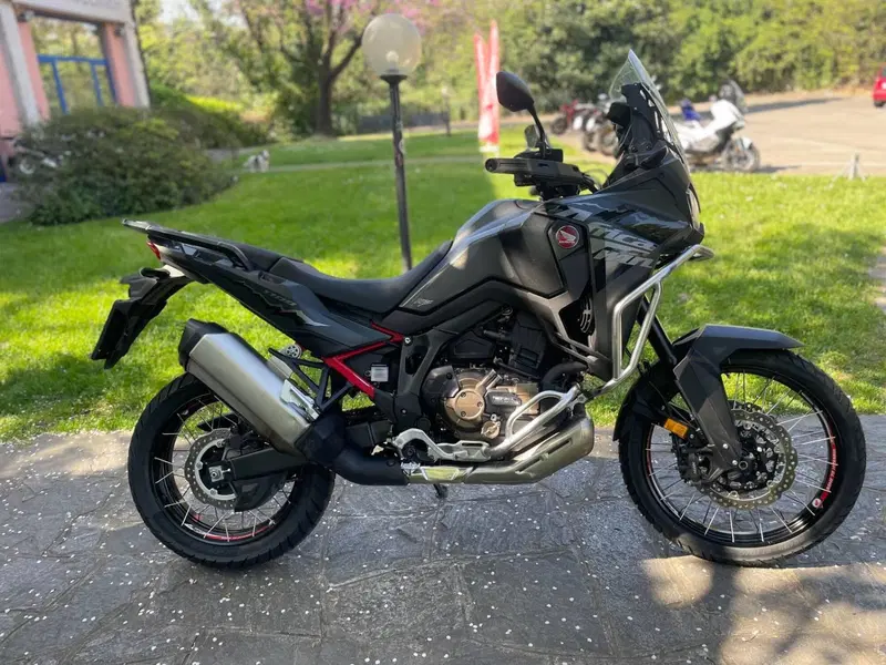Honda Africa Twin CRF 1100L ES DCT (2024 - 26)