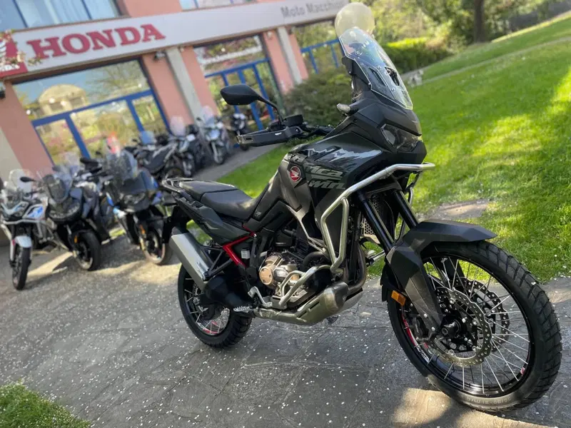 Honda Africa Twin CRF 1100L ES DCT (2024 - 26) (2)