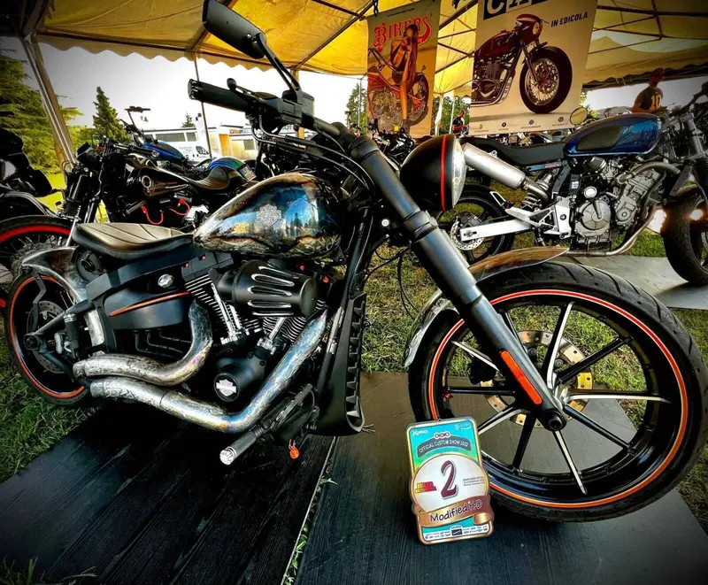 Harley-Davidson 1800 Breakout (2012 - 14) - FXSBSE