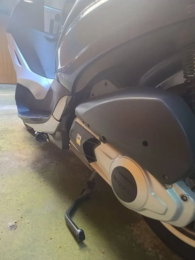 Piaggio Beverly 300 i.e. (2010 - 16) (9)