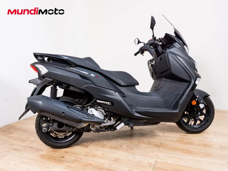 Sym Joymax 300 Z+ (2021 - 24) (3)