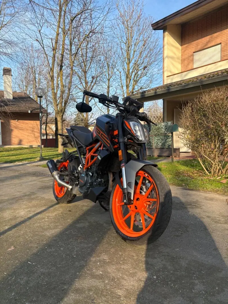 KTM 125 Duke (2021 - 23)